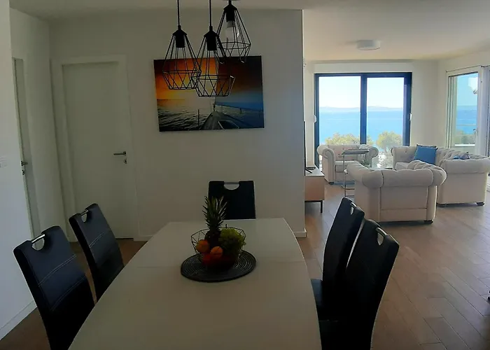 Cascada Sunrise Apartment *